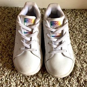 Toddler white Stan Smith sneakers